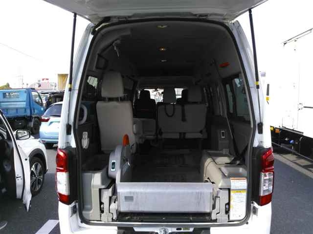 NISSAN CARAVAN VAN 2017