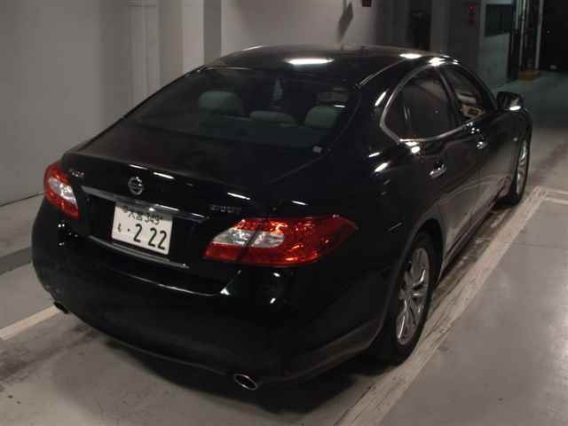 NISSAN FUGA 2013