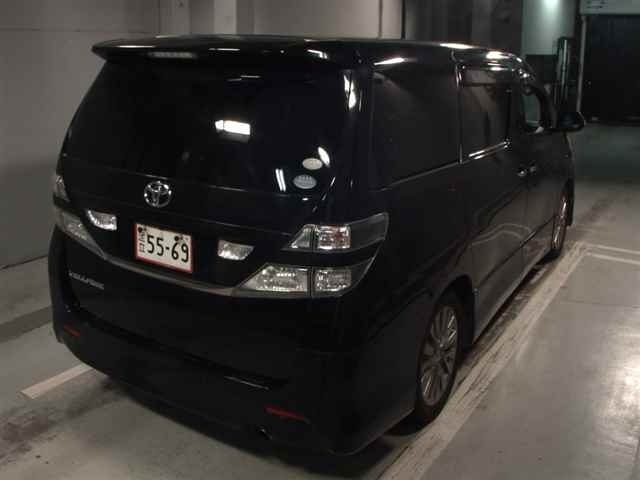 TOYOTA VELLFIRE 2010