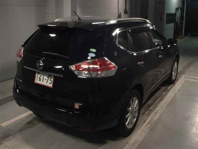 NISSAN X-TRAIL 2016
