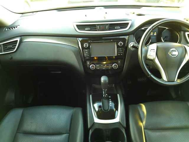 NISSAN X-TRAIL 2016