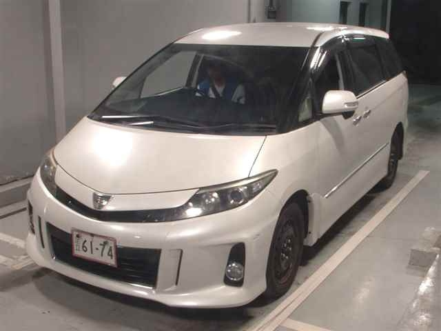 TOYOTA ESTIMA 2016