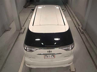 TOYOTA ESTIMA 2016