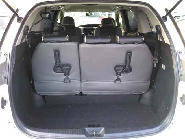 TOYOTA ESTIMA 2016