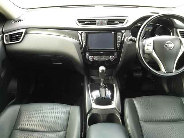 NISSAN X-TRAIL 2014