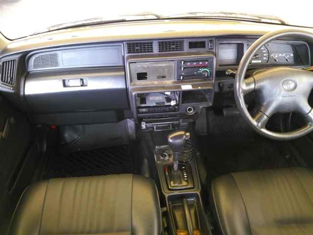 TOYOTA COMFORT 2011