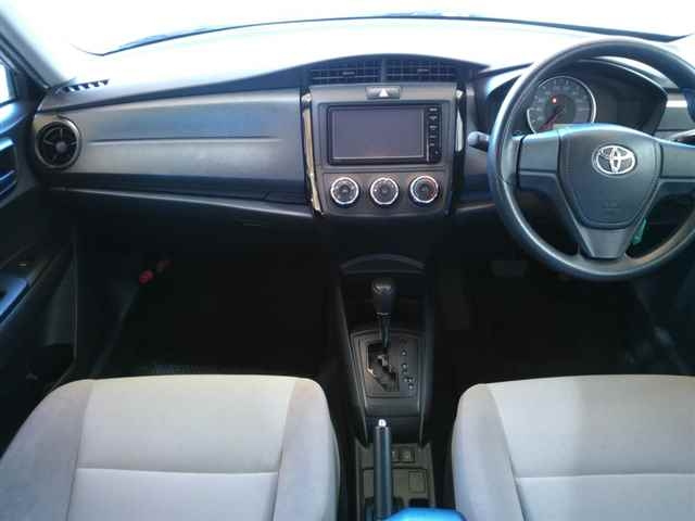 TOYOTA COROLLA AXIO 2015