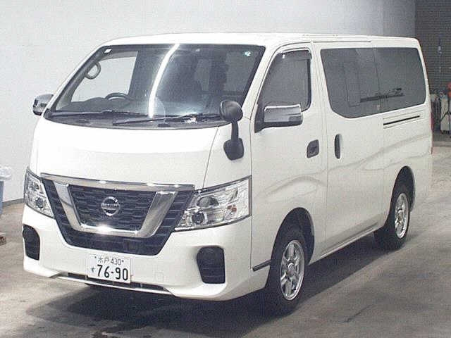 NISSAN CARAVAN VAN 2018