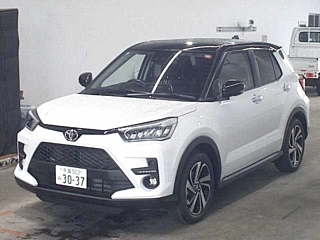 TOYOTA RAIZE 2025