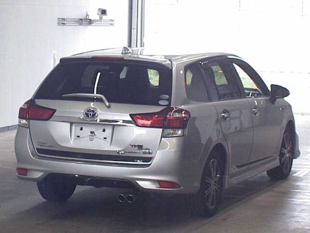 TOYOTA COROLLA FIELDER 2017