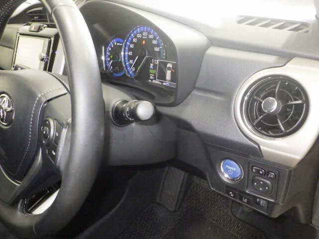 TOYOTA COROLLA FIELDER 2017