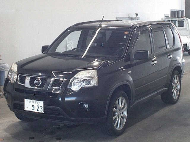 NISSAN X-TRAIL 2013