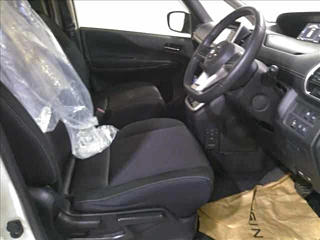 NISSAN SERENA 2019