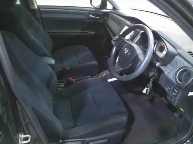 TOYOTA COROLLA FIELDER 2013