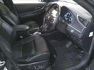 TOYOTA HARRIER 2014