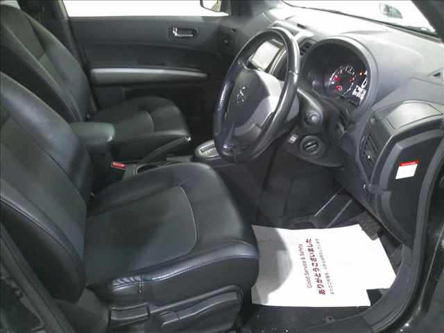 NISSAN X-TRAIL 2011