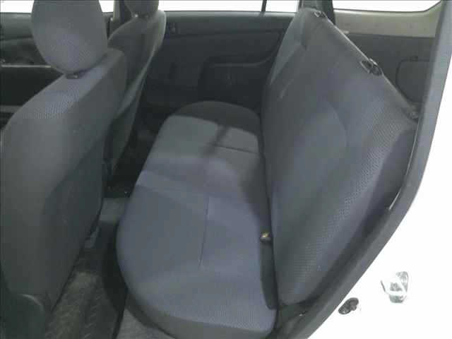 TOYOTA SUCCEED 2013