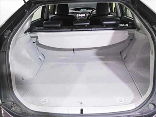 TOYOTA PRIUS 2013