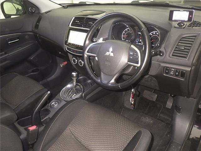 MITSUBISHI RVR 2014