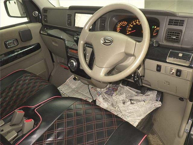DAIHATSU ATRAI WAGON 2010