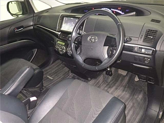 TOYOTA ESTIMA 2014