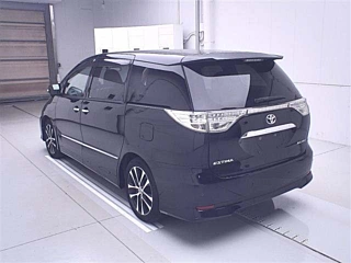 TOYOTA ESTIMA 2014
