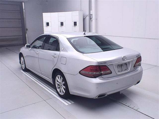 TOYOTA CROWN 2009