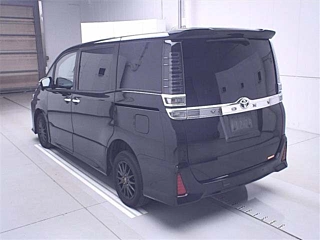TOYOTA VOXY 2020