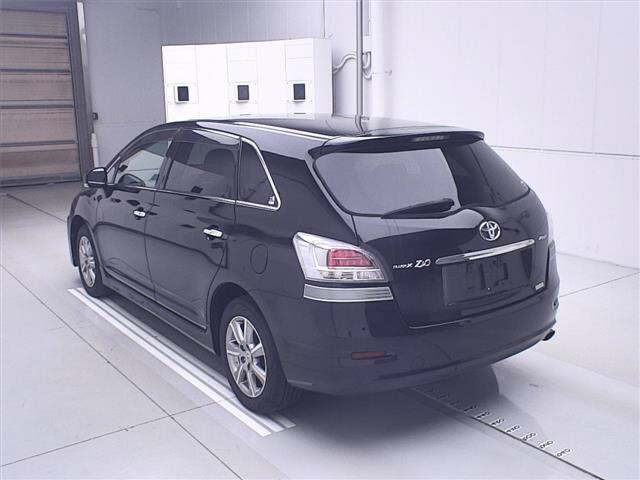 TOYOTA MARK X ZIO 2012