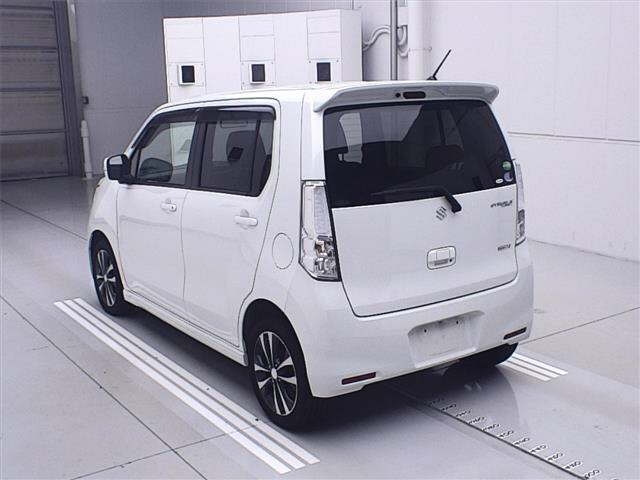SUZUKI WAGON R 2013