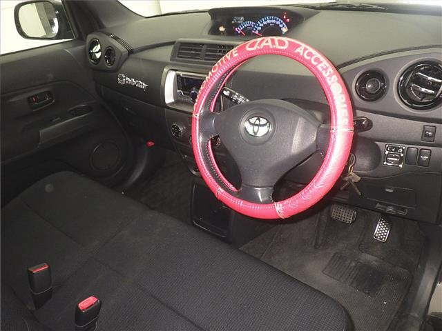 TOYOTA BB 2009