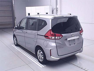 HONDA FREED 2017