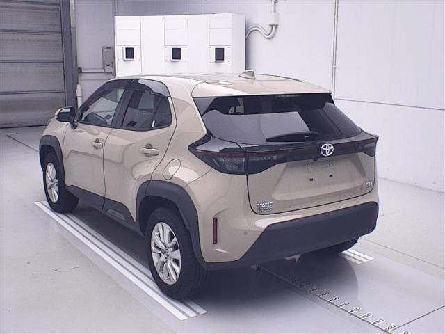 TOYOTA YARIS CROSS 2023