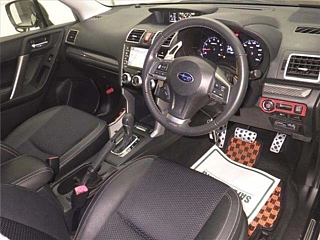 SUBARU FORESTER 2015