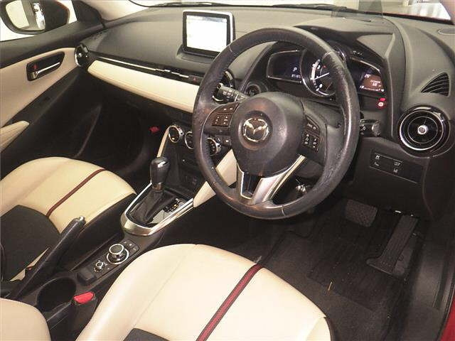 MAZDA DEMIO 2015
