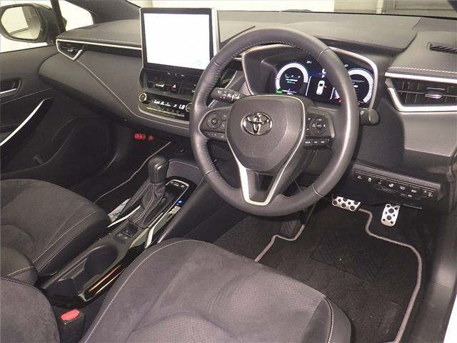 TOYOTA COROLLA TOURING 2024