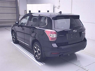 SUBARU FORESTER 2015