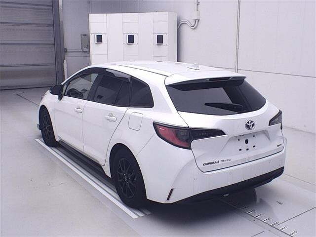 TOYOTA COROLLA TOURING 2024