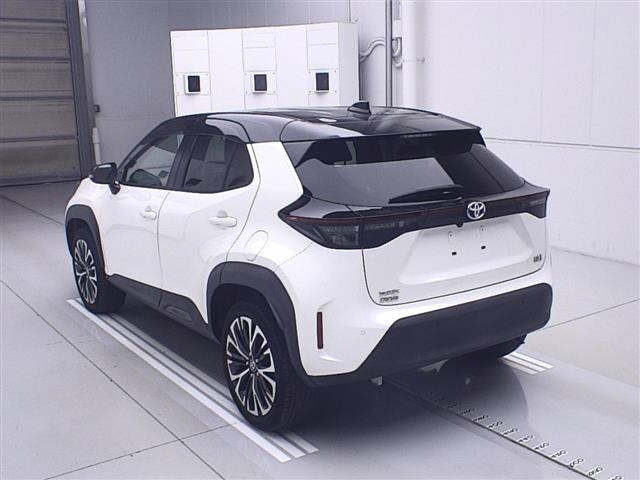 TOYOTA YARIS CROSS 2020