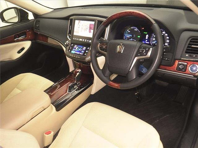 TOYOTA CROWN 2014