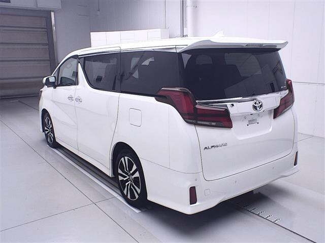 TOYOTA ALPHARD 2022