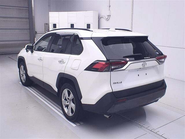 TOYOTA RAV4 2020