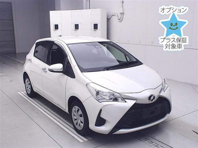 TOYOTA VITZ 2018