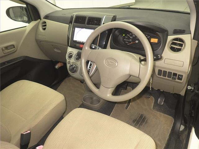 DAIHATSU MIRA 2012