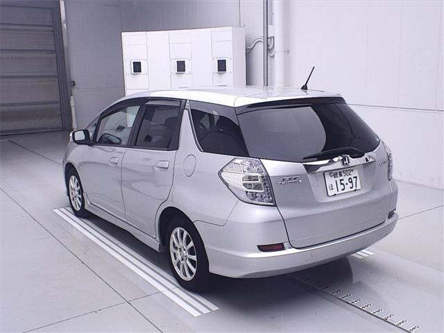HONDA FIT SHUTTLE 2011