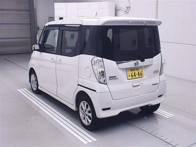 NISSAN DAYZ ROOX 2018