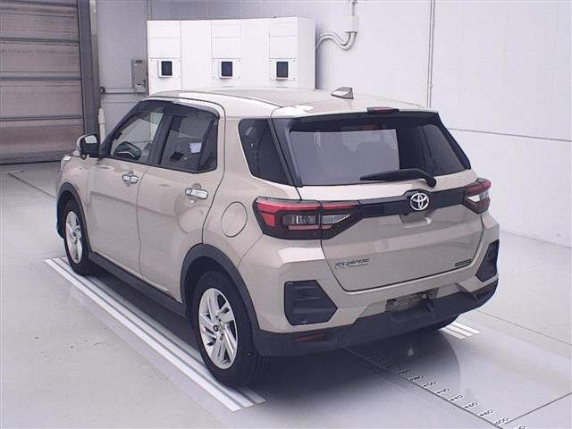 TOYOTA RAIZE 2022