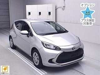 TOYOTA AQUA 2022