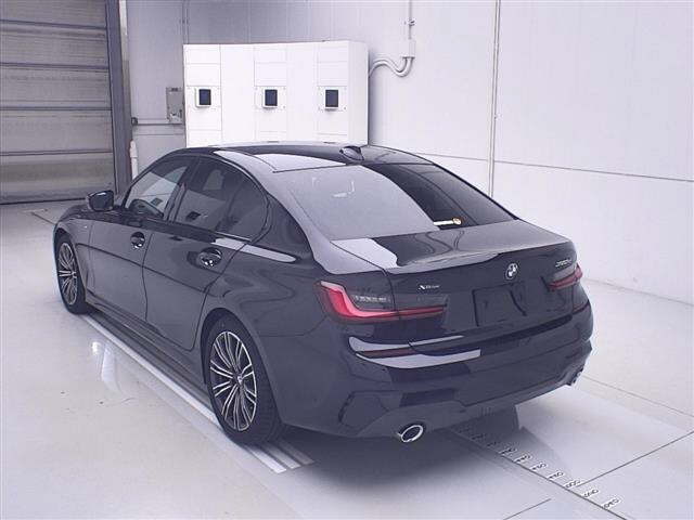 BMW 3 SERIES 2023