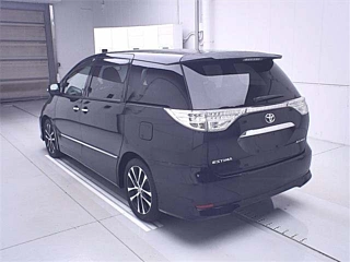 TOYOTA ESTIMA 2013